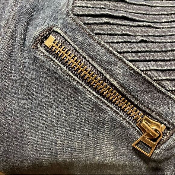 Express High Rise Denim Legging  - Picture 6 of 7